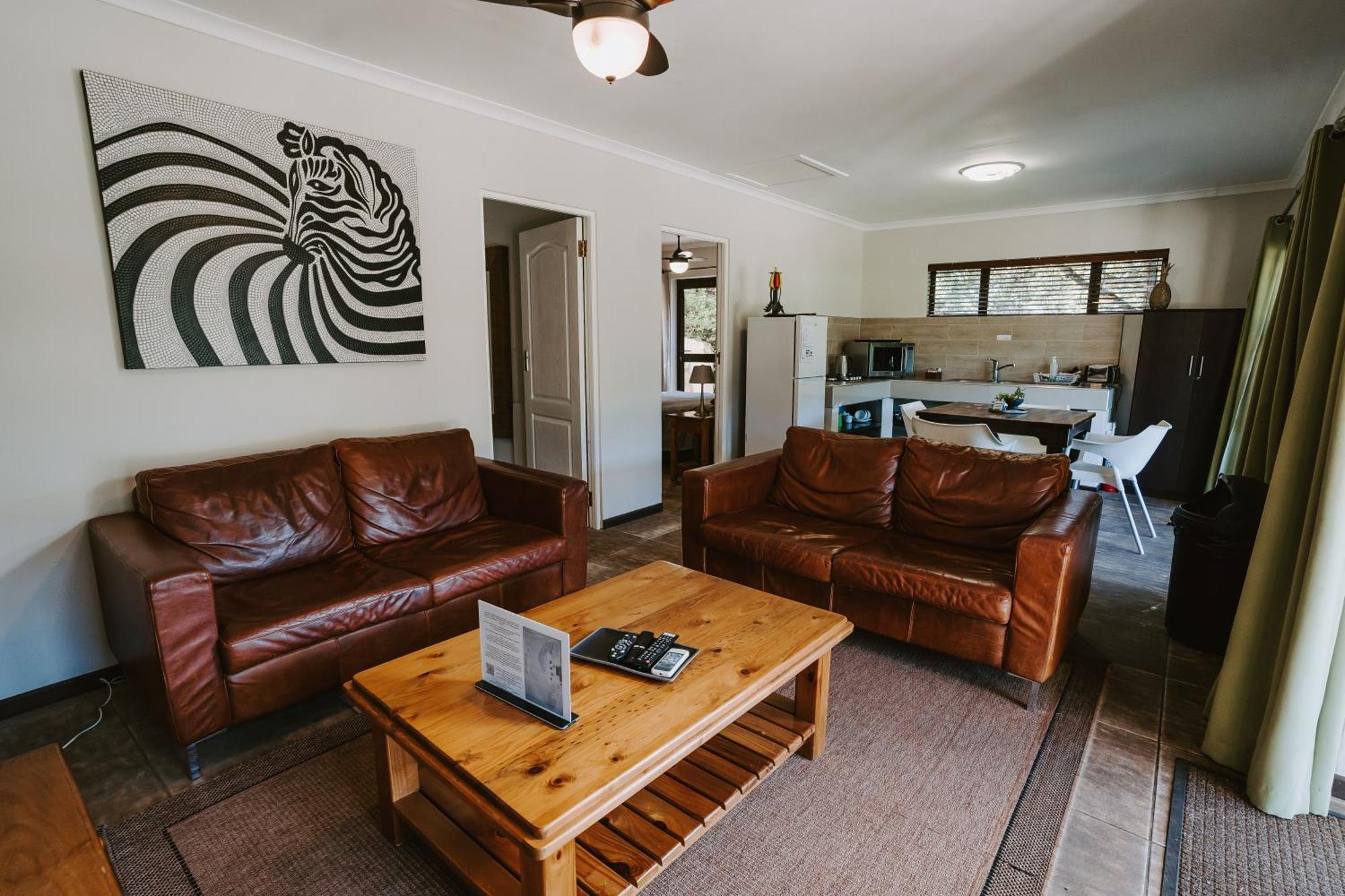 Thunzi Bush Lodge Beachview Bagian luar foto