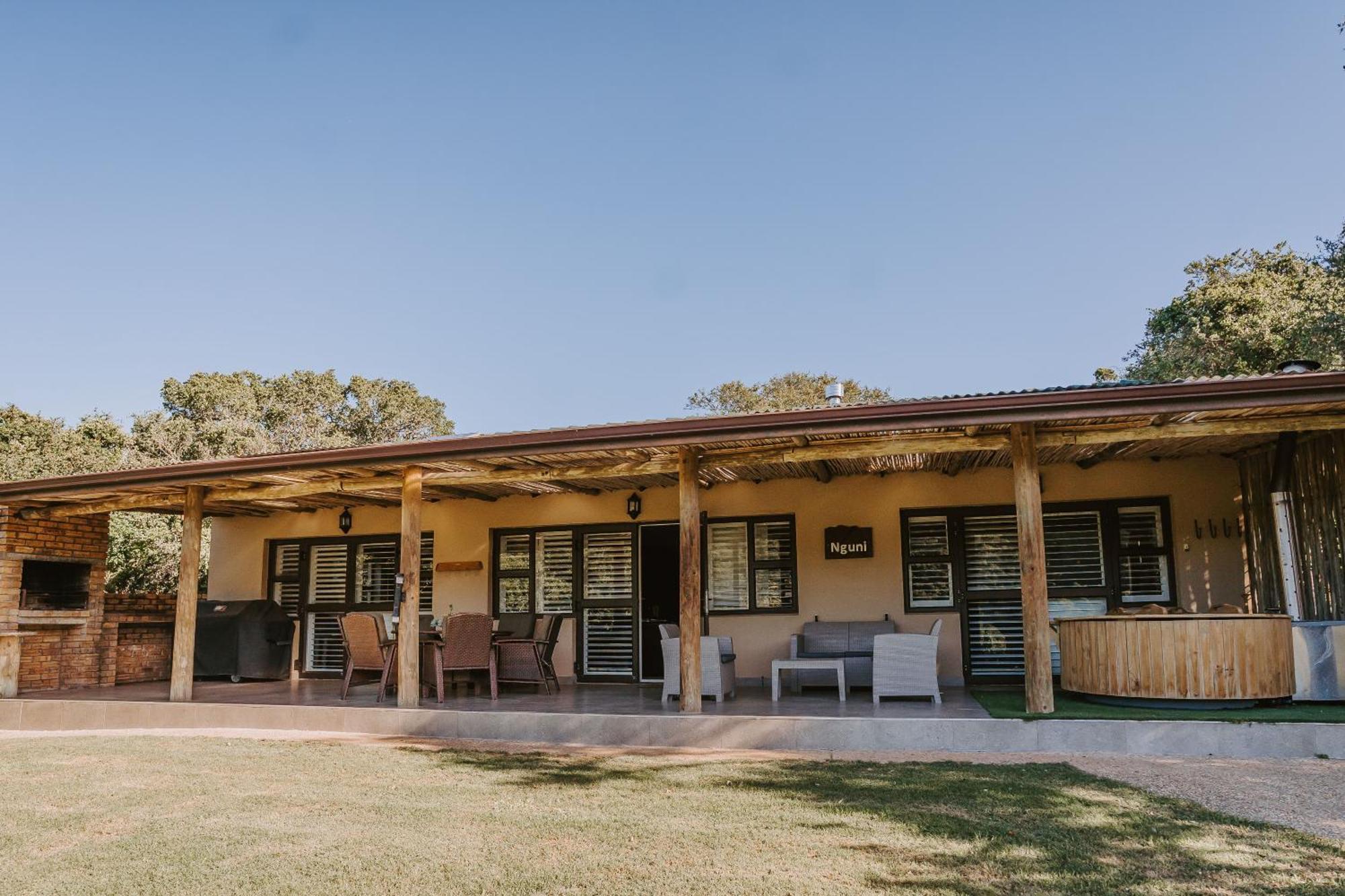 Thunzi Bush Lodge Beachview Bagian luar foto