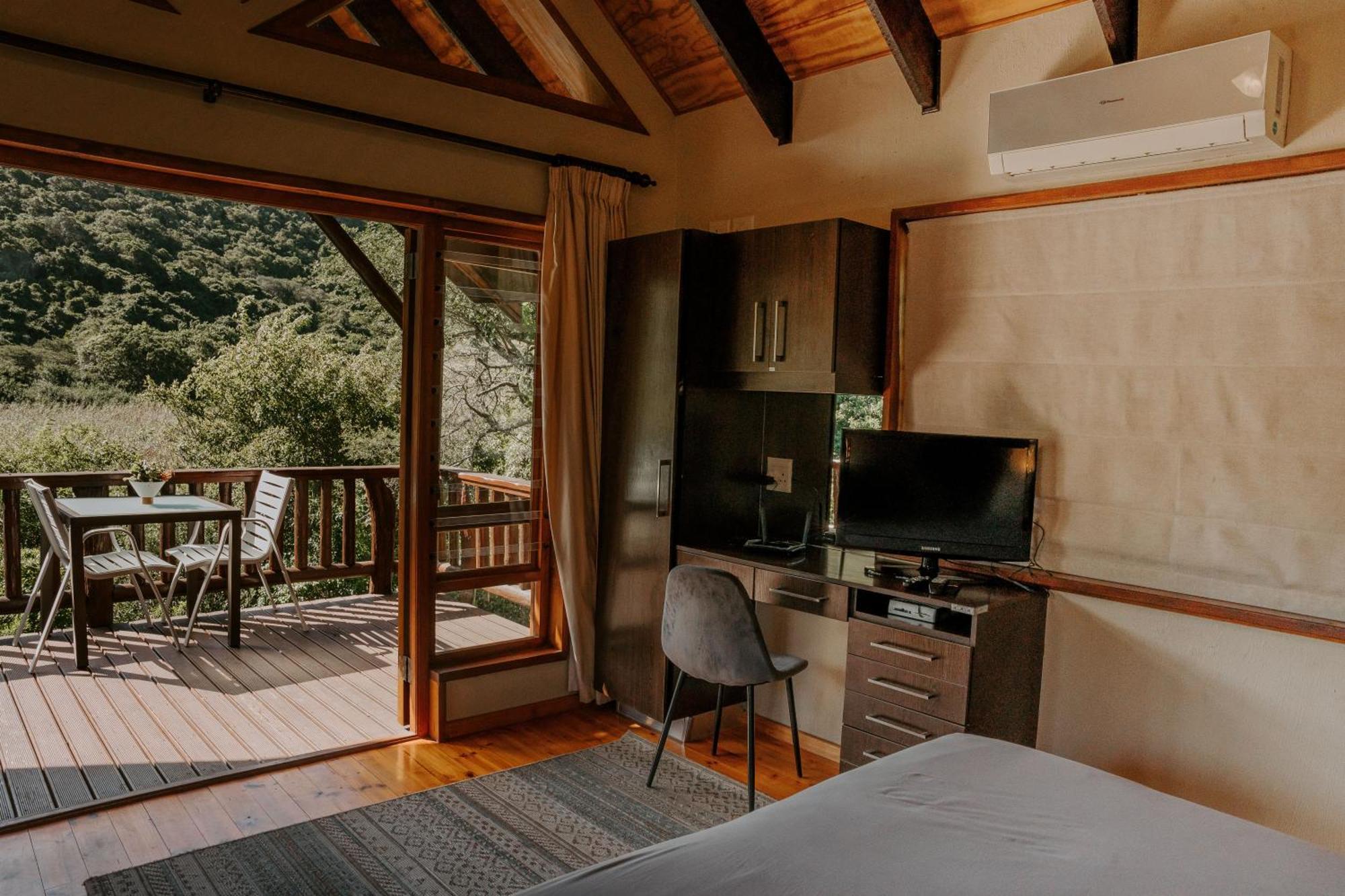 Thunzi Bush Lodge Beachview Bagian luar foto