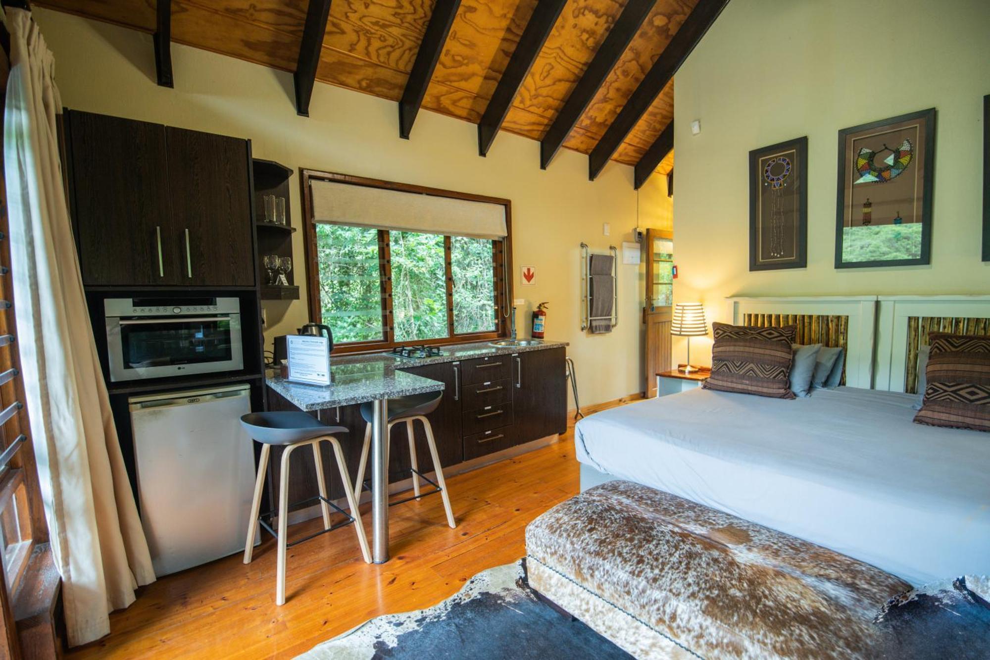 Thunzi Bush Lodge Beachview Bagian luar foto
